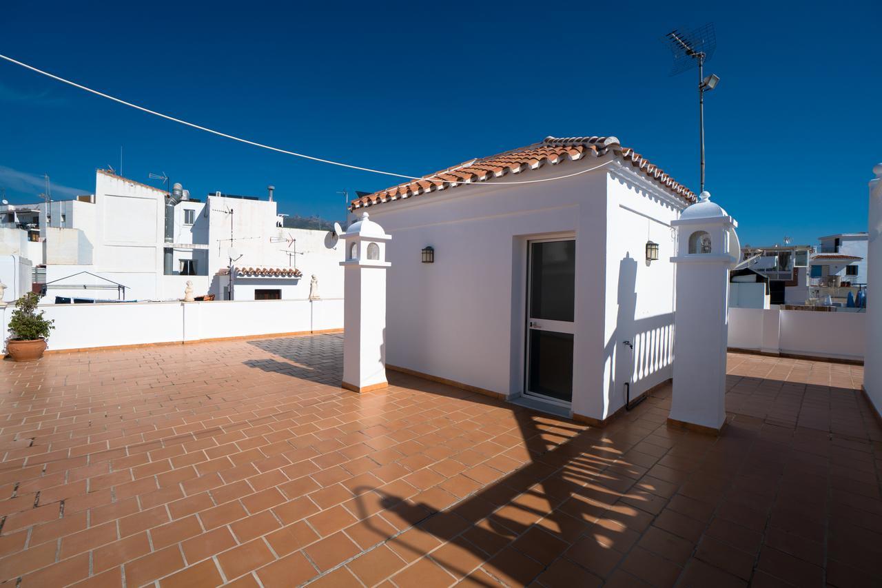 Pulguilla E Menyber Nerja Exterior photo